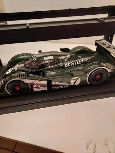 Autoart bentley speed 8 - autoart,